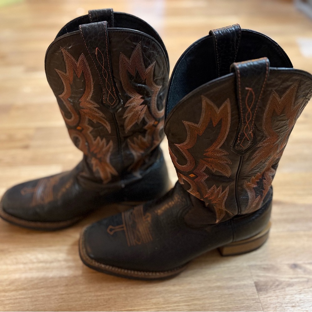Ariat Black Leather Cowboy Boots